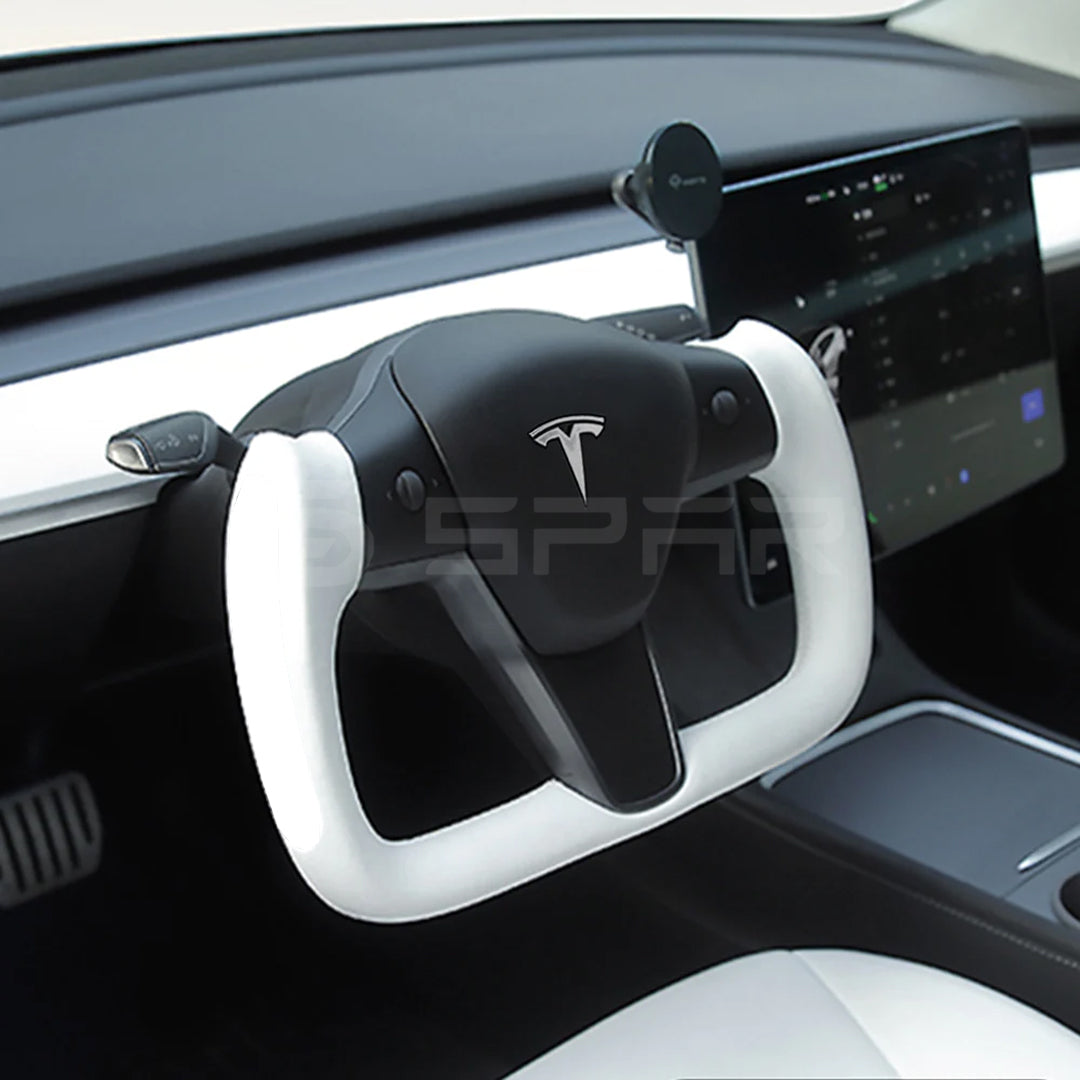 عجلة قيادة على شكل مستطيل بدون جزء علوي لسيارة من نوع تيسلا الطراز (3/Y)