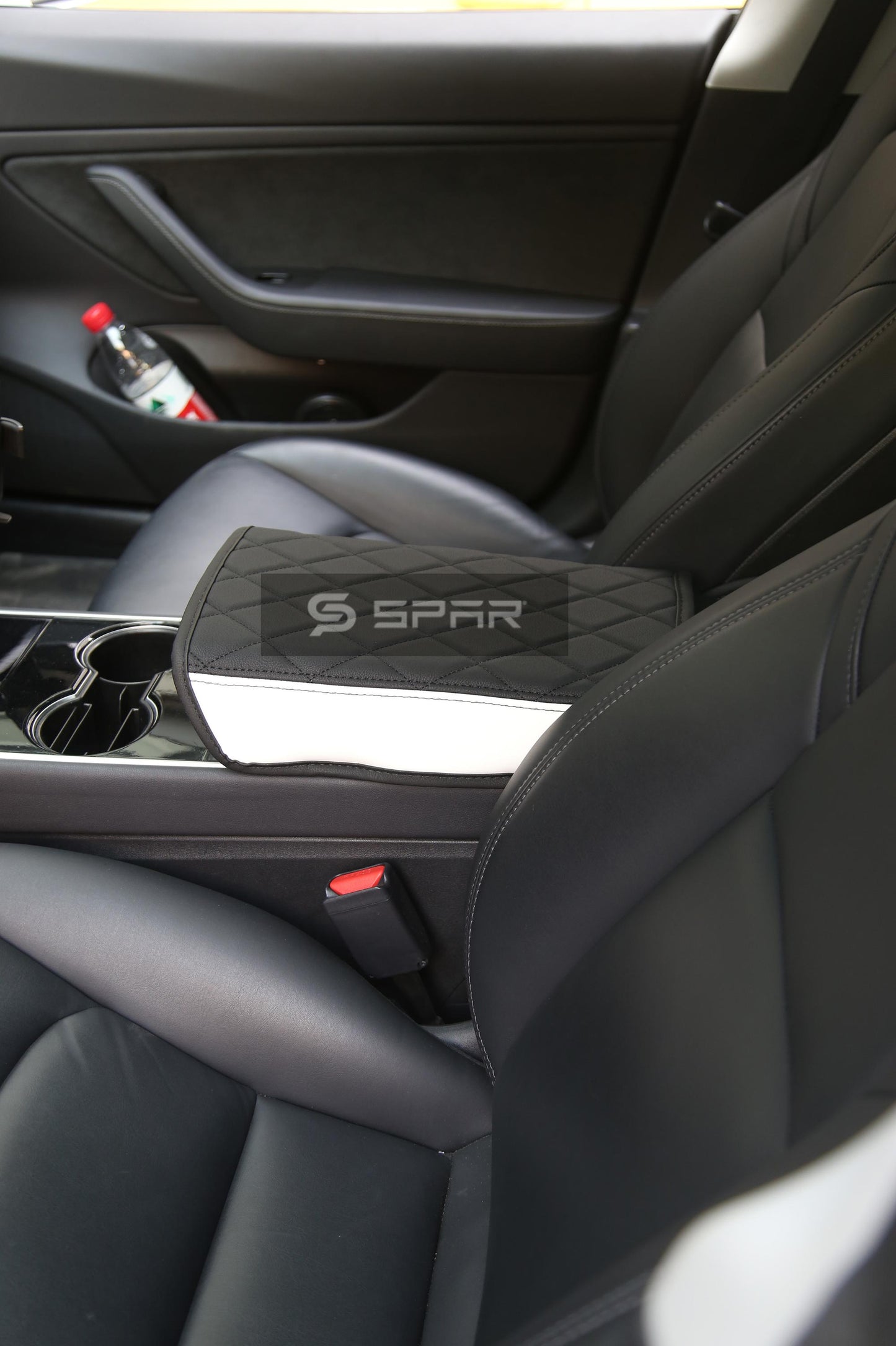 BLACK & WHITE DIAMOND TEXTURED HAND STITCHED ARMREST COVER FOR TESLA MODEL 3-Y