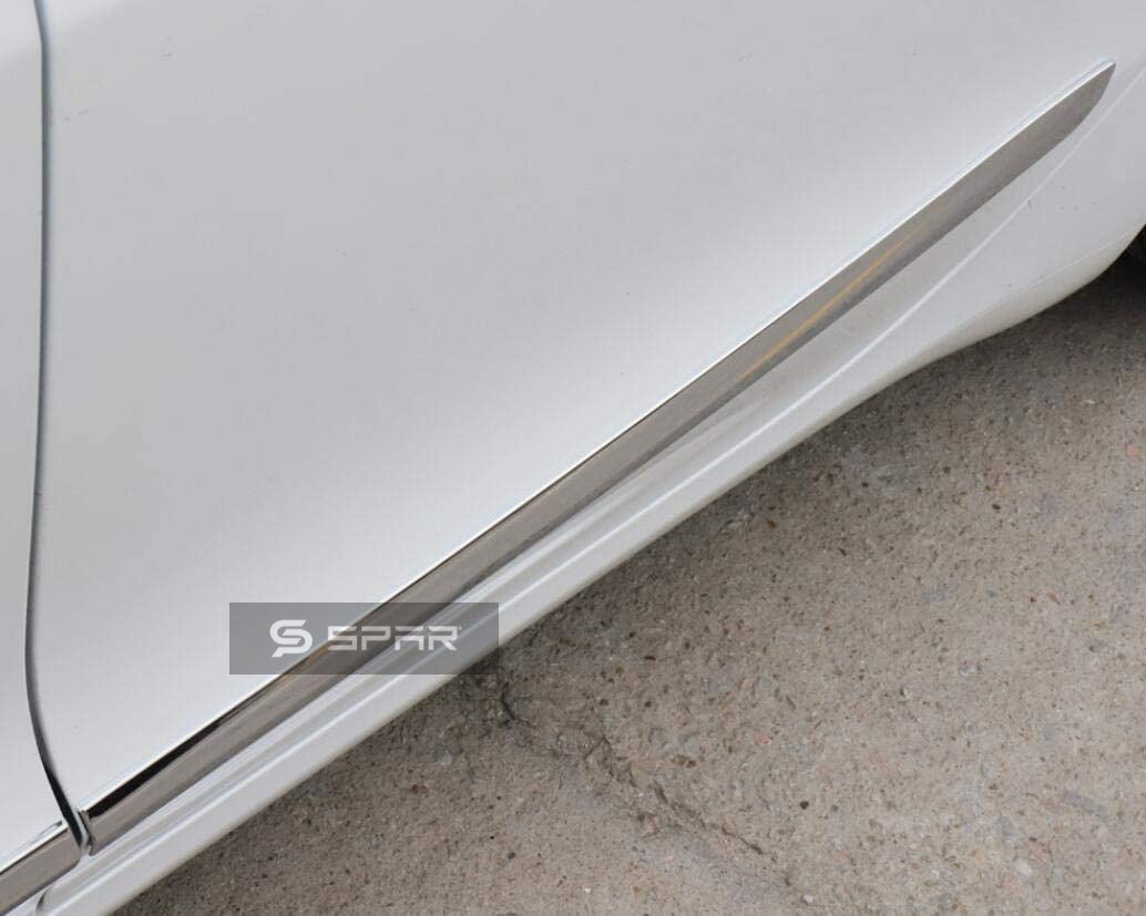 عدة أشرطة حماية ضد الصدمات للأبواب باللون الكرومي لسيارة من نوع تيسلا الطراز 3