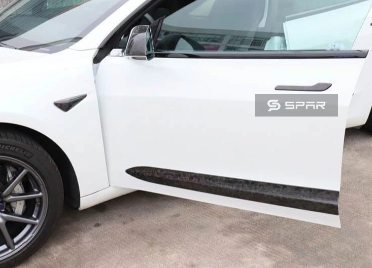 أغطية حماية أصلية لمقابض الأبواب من الكاربون فايبر المزخرف لسيارة من نوع تيسلا الطراز (3/Y)