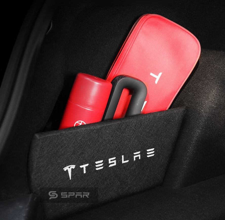 TRUNK SIDE POCKET EXTENDER WITH LOGO FOR TESLA MODEL 3