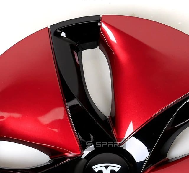 عدة تطوير جمالية لجنوط السيارة بلون أسود و أحمر  (4 قطع) لسيارة من نوع تيسلا الطراز 3